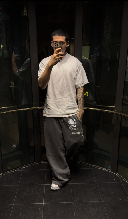 Lion's Den Sweatpants